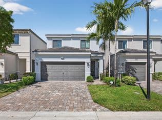 3-bedroom Single-Family Home — 325 NW 33rd Lane, Pompano Beach, 33069
