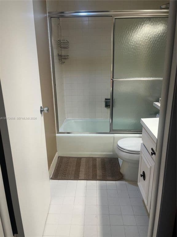 2-bedroom Condo — 3050 Presidential Way APT 403