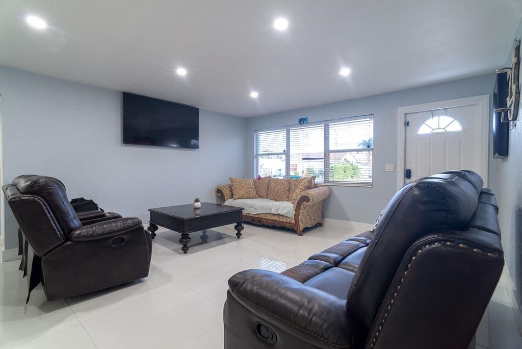 2-bedroom Single-Family Home — 506 Worthmore Drive