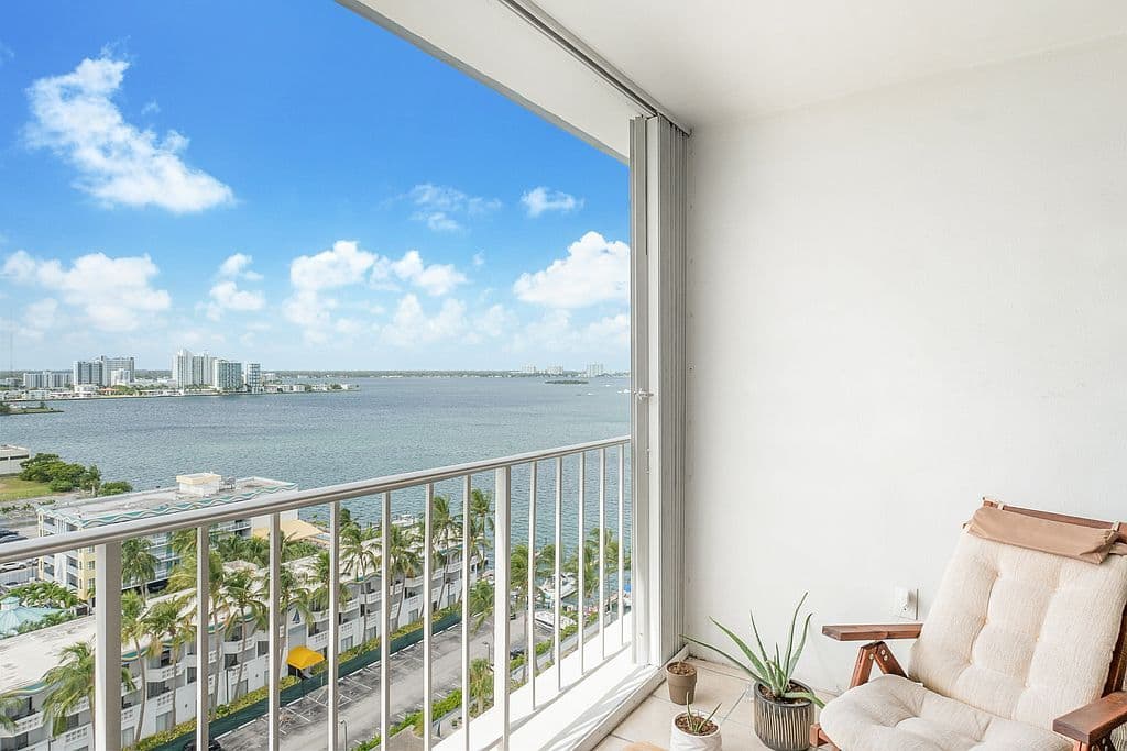 2+1 Condo — 1865 79th Street Cswy APT 15N