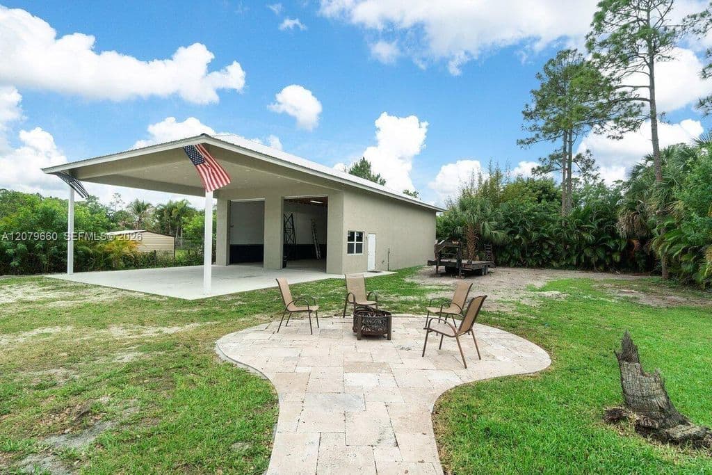 4-bedroom Single-Family Home — 16298 90th St N