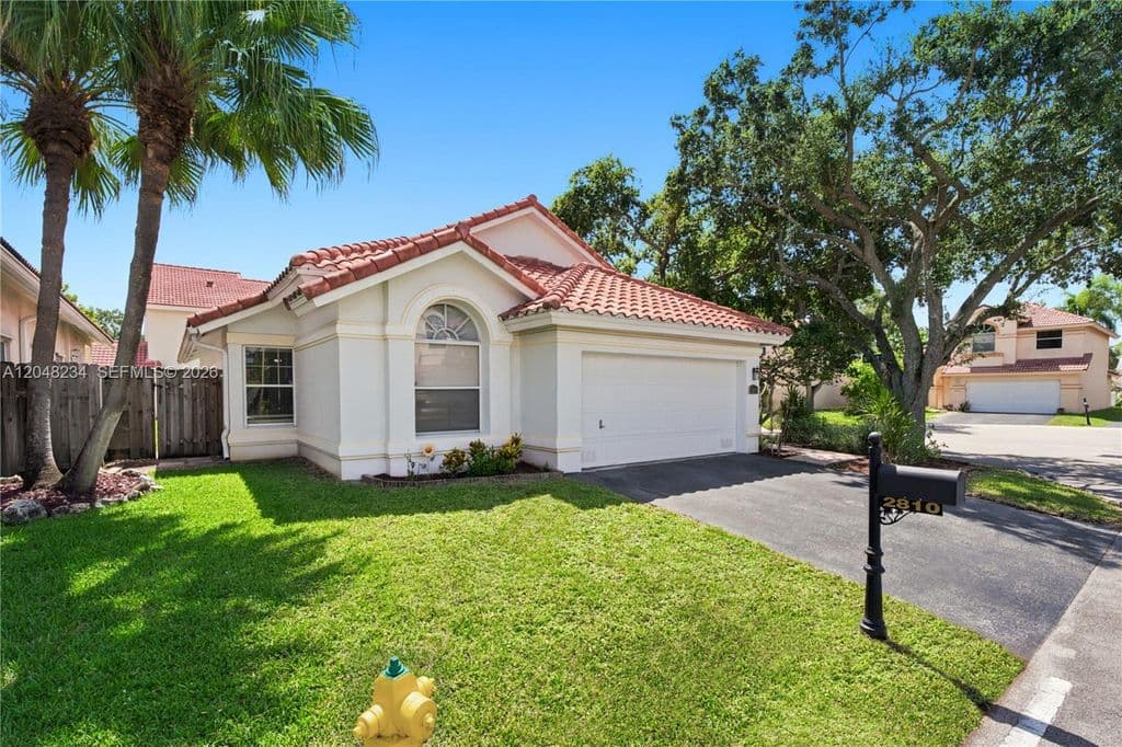 3-bedroom Single-Family Home — 2810 NW 70th Ave