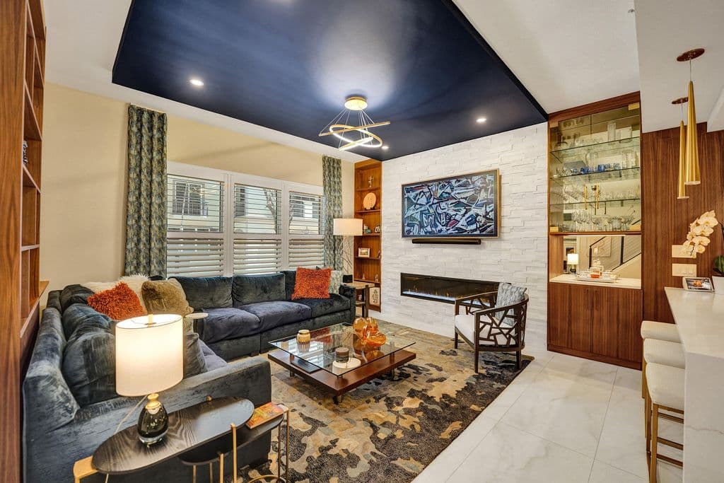 2+1 Condo — 2617 NE 14th Avenue #102