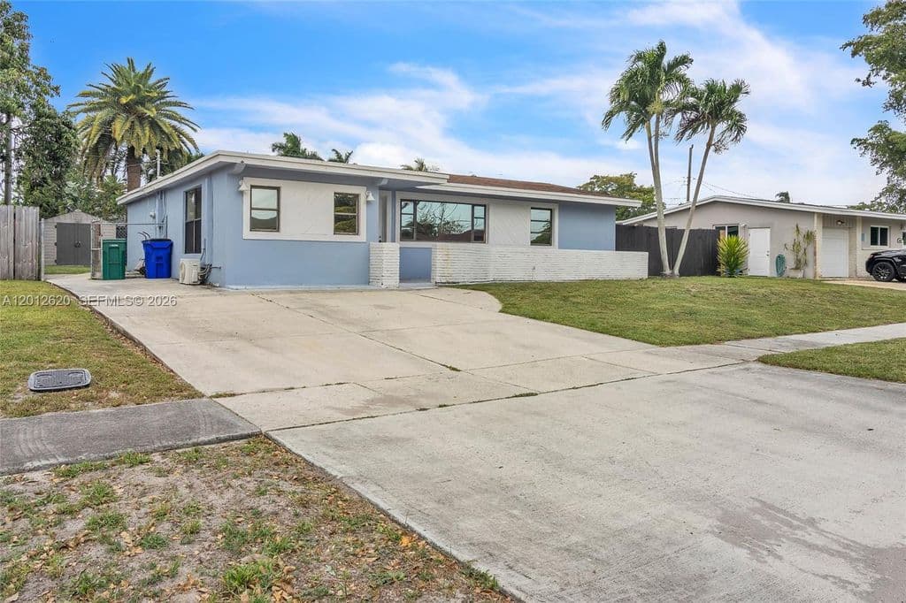 3+1 Müstakil ev — 6133 NW 20th St