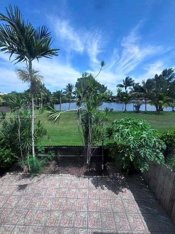3-bedroom Property — 6713 SW 112th Ct