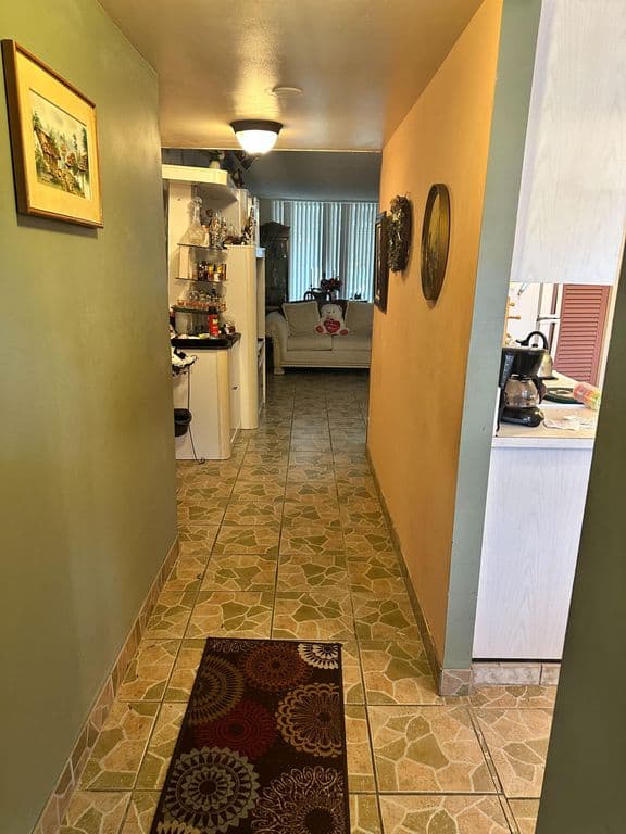 2-bedroom Condo — 4850 NW 29th Court #132