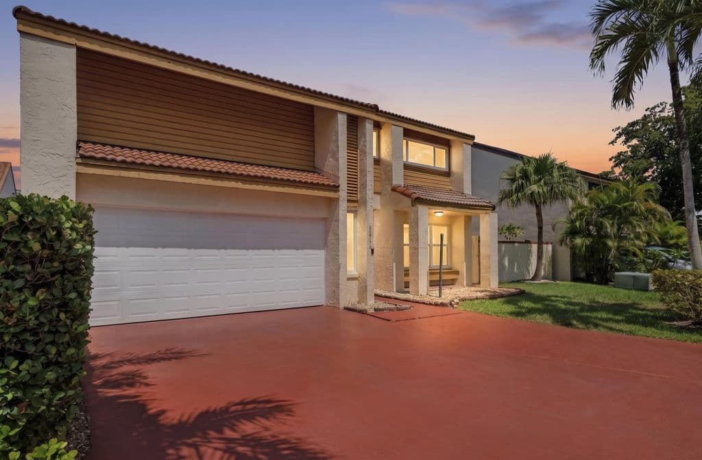 4+1 Müstakil ev — 8811 SW 150th Place Circle