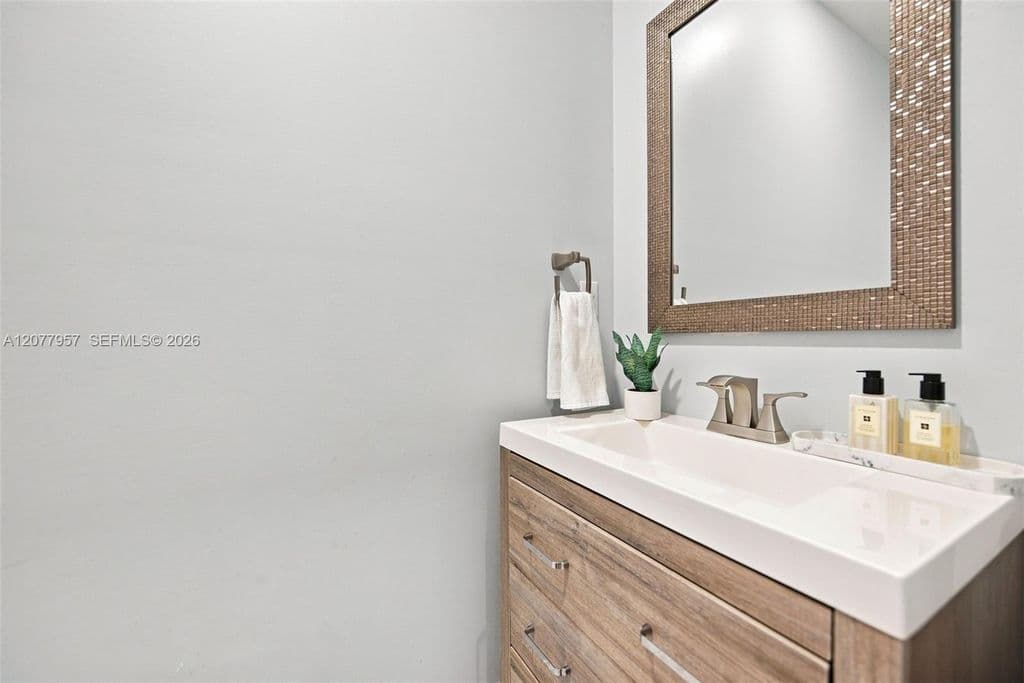 4-bedroom Single-Family Home — 156 SW 185th Way