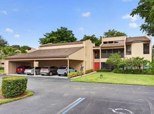 3-bedroom Condo — 6421 PUMPKIN SEED Circle #217, Boca Raton, 33433