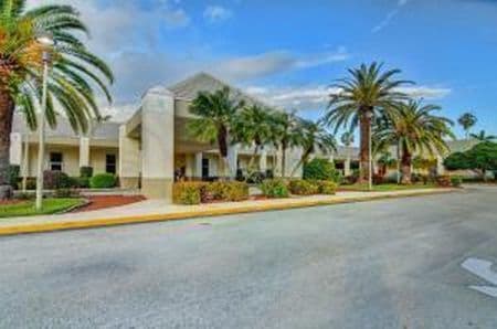 2-bedroom Condo — 4701 Martinique Drive #L2