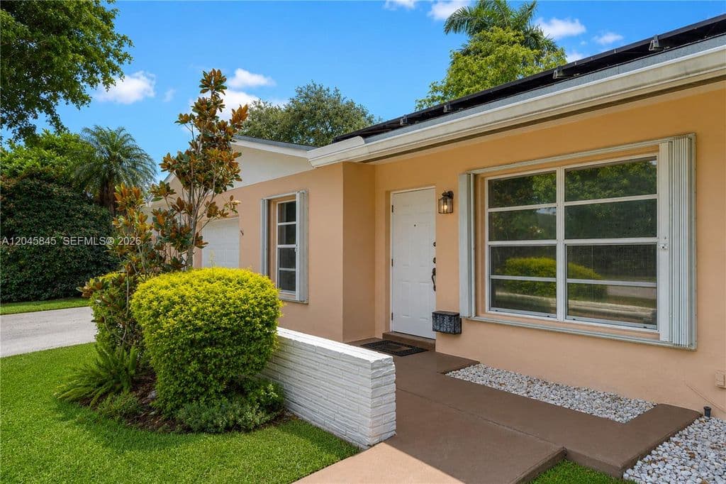 3+1 Müstakil ev — 18103 SW 93rd Ave