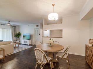 2+1 Condo — 3117 Tuscany Way, Boynton Beach, 33435