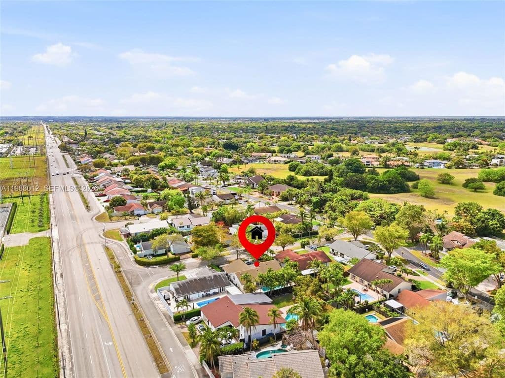 3-bedroom Single-Family Home — 12715 SW 96th Ter