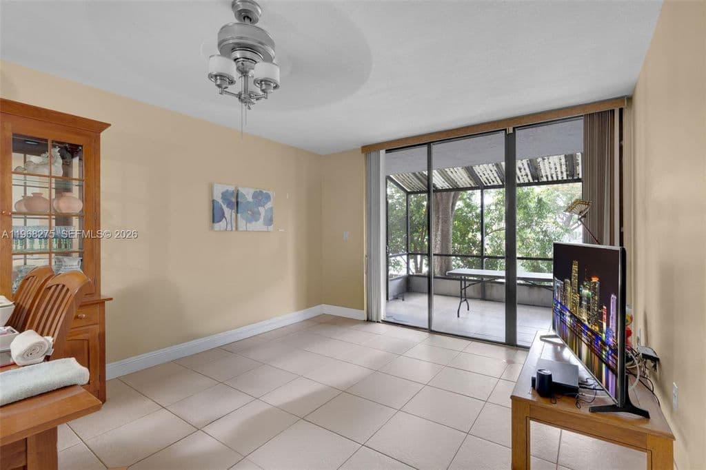 2+1 Condo — 8305 SW 152nd Ave #A-107