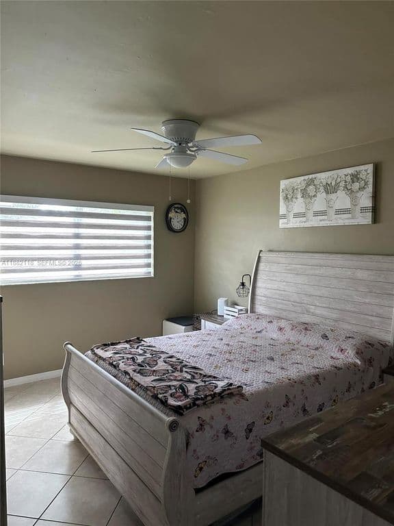 2+1 Condo — 5387 SW 40th Ave APT 103