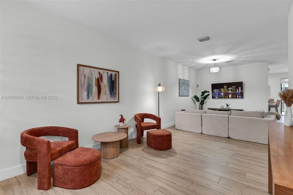3-bedroom Property — 11429 SW 253rd St