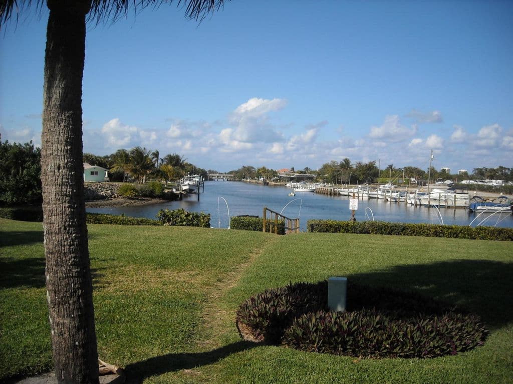 2+1 Condo — 725 Hummingbird Way #210