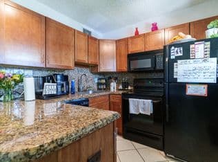 2+1 Condo — 2660 NE 8th Avenue #106, Wilton Manors, 33334