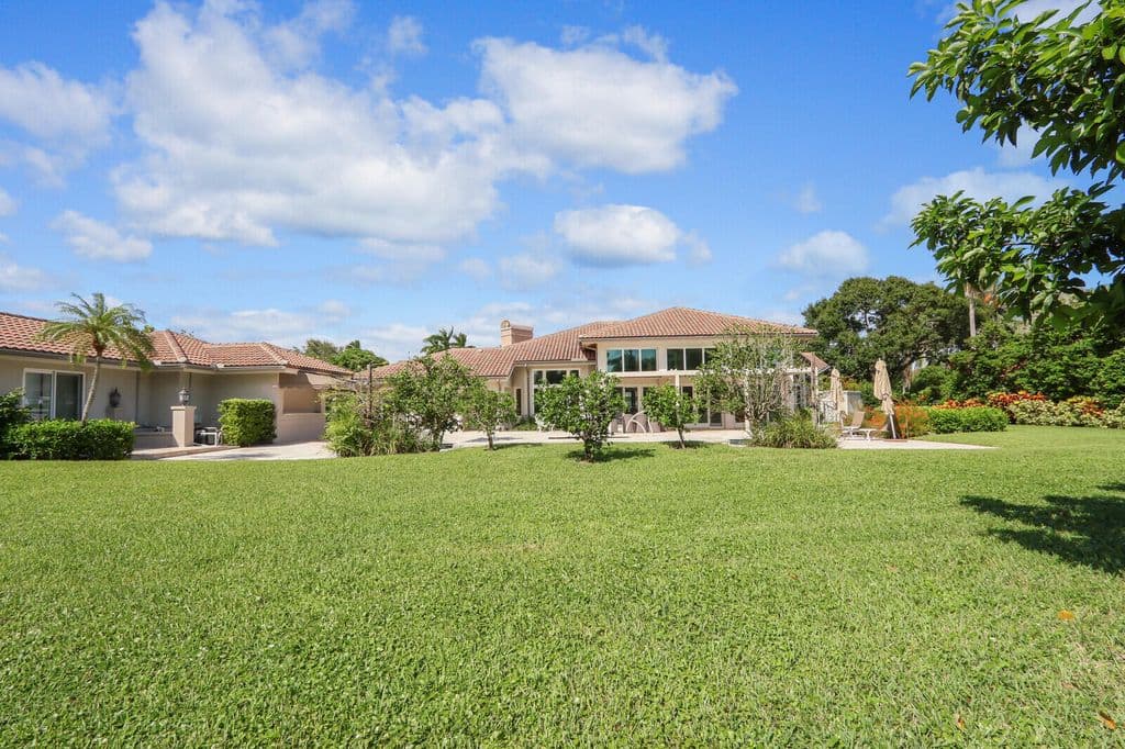 4+1 Müstakil ev — 3146 N Miro Drive N