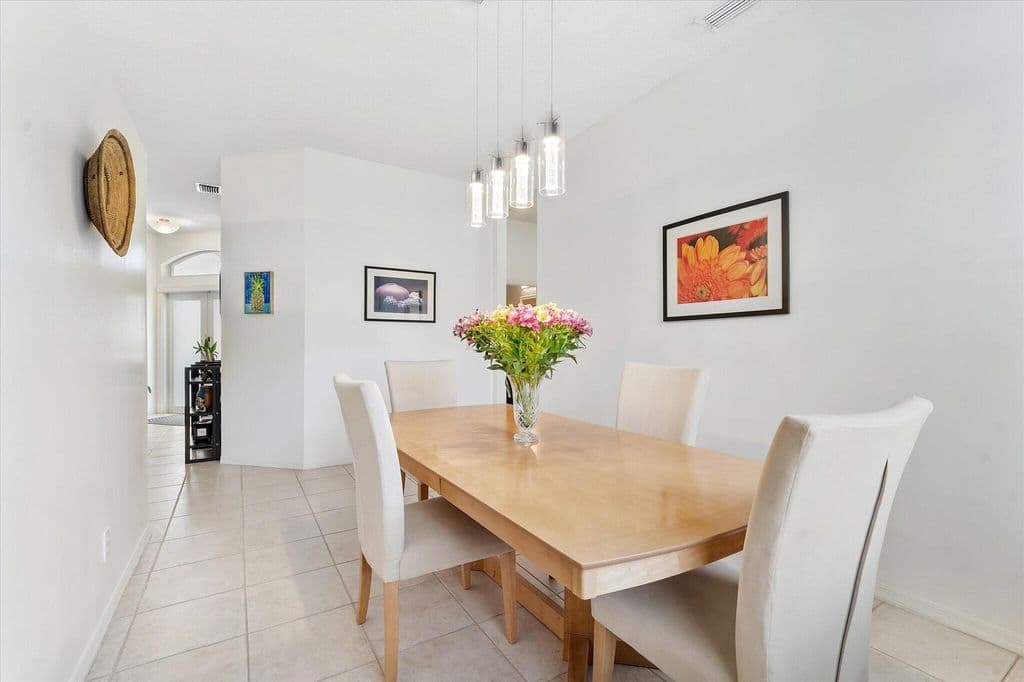 4-bedroom Single-Family Home — 16007 OPAL CREEK Drive