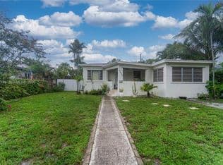 3-bedroom Single-Family Home — 6250 NW 41st St, Virginia Gardens, 33166