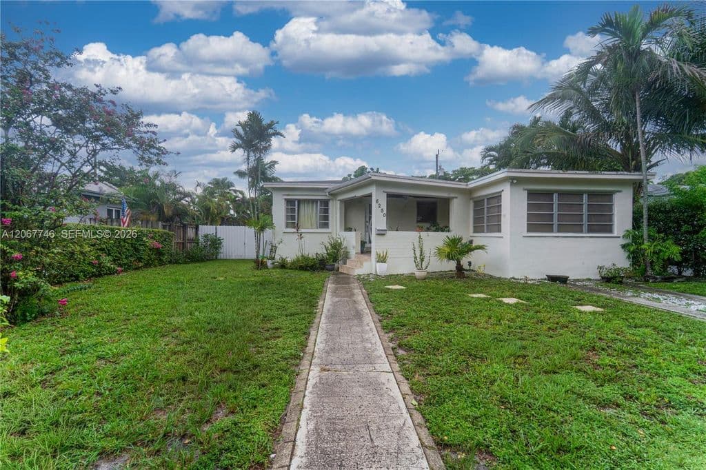 3-bedroom Single-Family Home — 6250 NW 41st St