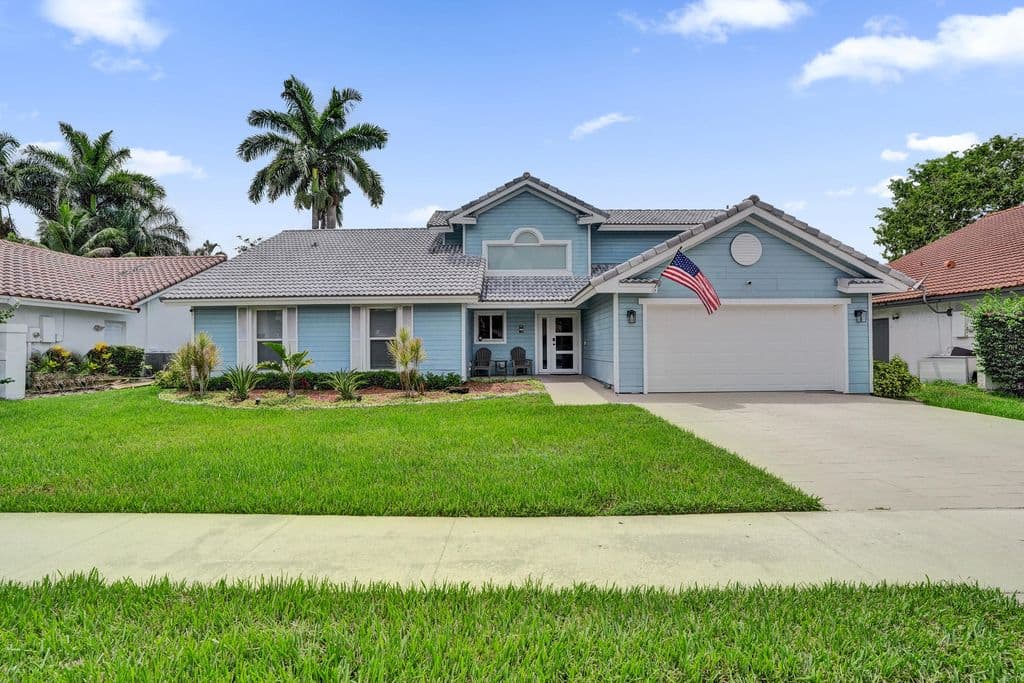 3-bedroom Single-Family Home — 1711 W Oak Knoll Circle