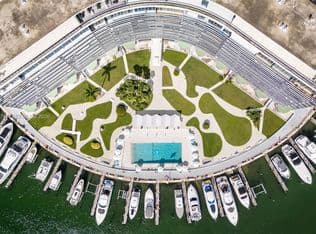 1+1 Condo — 900 Bay Dr #1005-DS14, Miami Beach, 33141