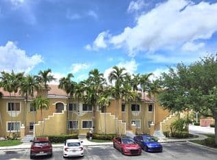 2+1 Condo — 7900 NW 6th Street #205, Hollywood, 33024