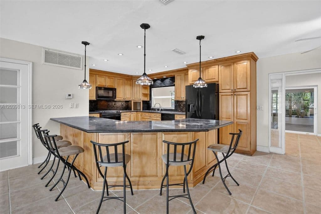 3-bedroom Single-Family Home — 5511 Taylor St