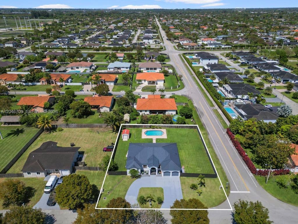 4-bedroom Single-Family Home — 13205 SW 218th Ter