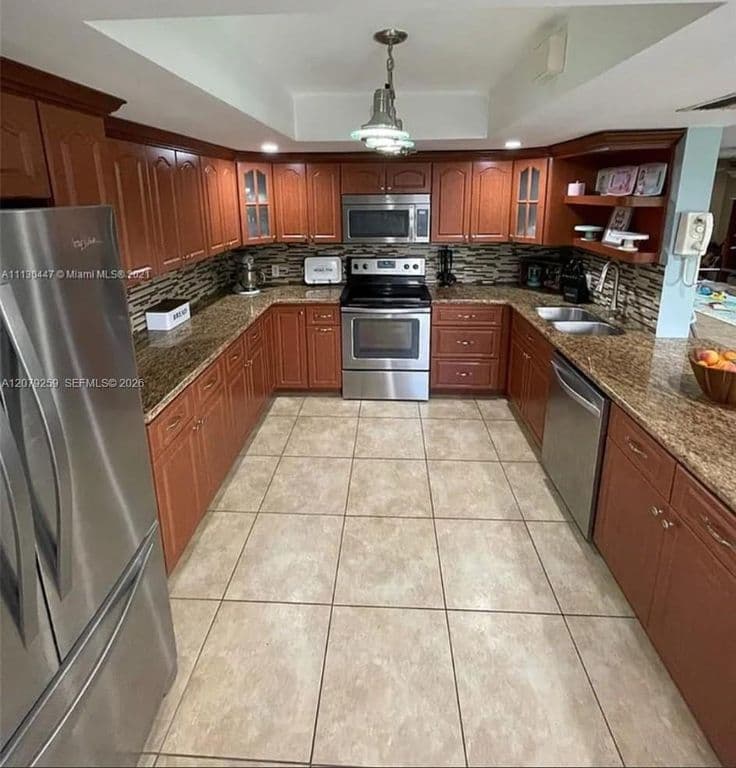 2-bedroom Property — 4825 SW 149th Ct #18B