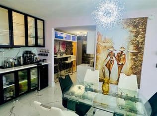 1+1 Condo — 3000 S Ocean Dr APT 606, Hollywood, 33019