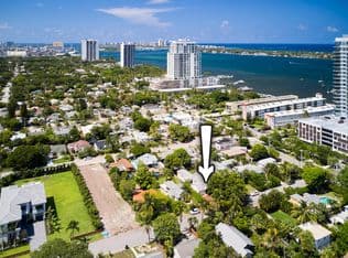 4+1 Müstakil ev — 415 43rd Street, West Palm Beach, 33407