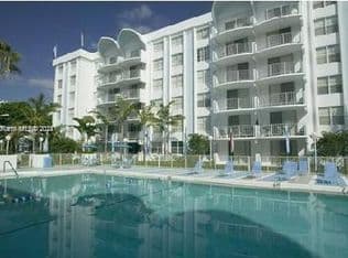 1-bedroom Condo — 498 NW 165th Street Rd APT D607, Miami, 33169