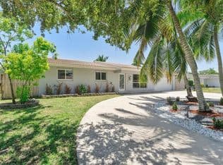 4+1 Müstakil ev — 7220 NW 10th Pl, Plantation, 33313