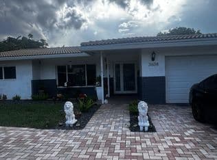 3+1 Müstakil ev — 3608 NW 82nd Avenue, Coral Springs, 33065