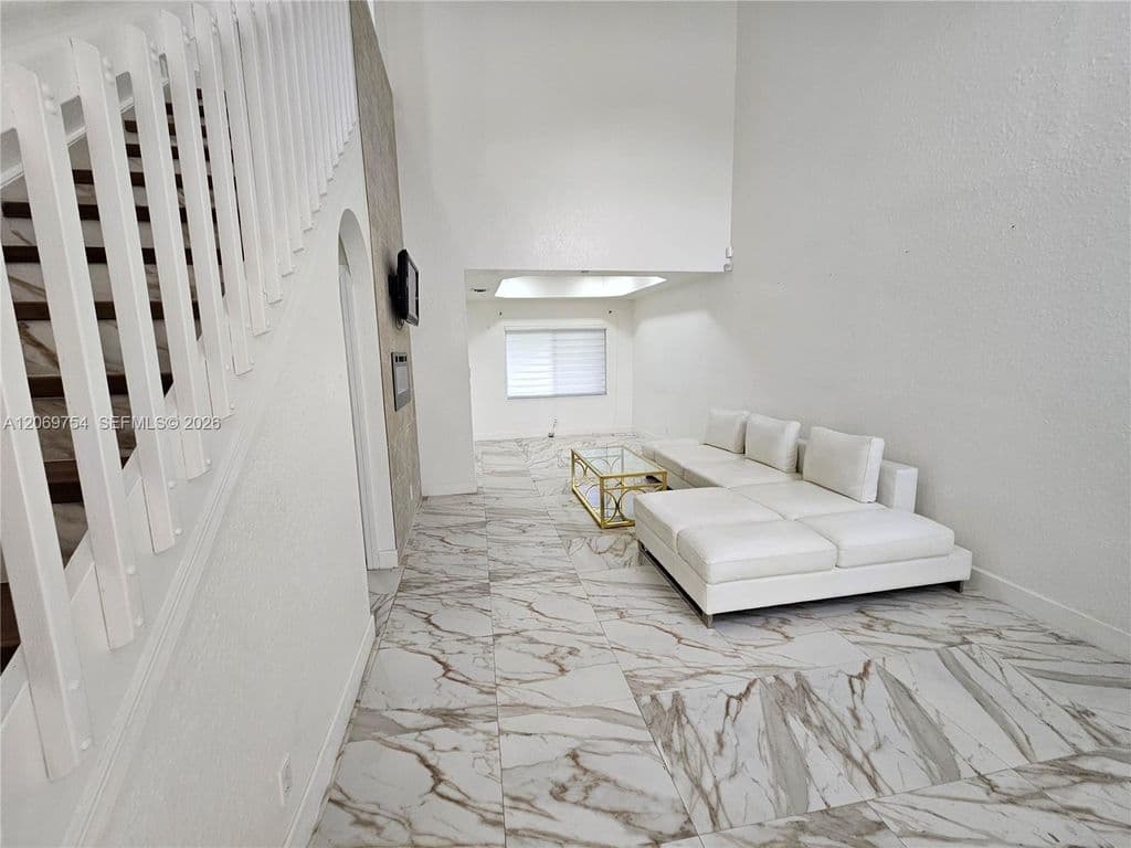 3-bedroom Single-Family Home — 387 NW 107th Ave