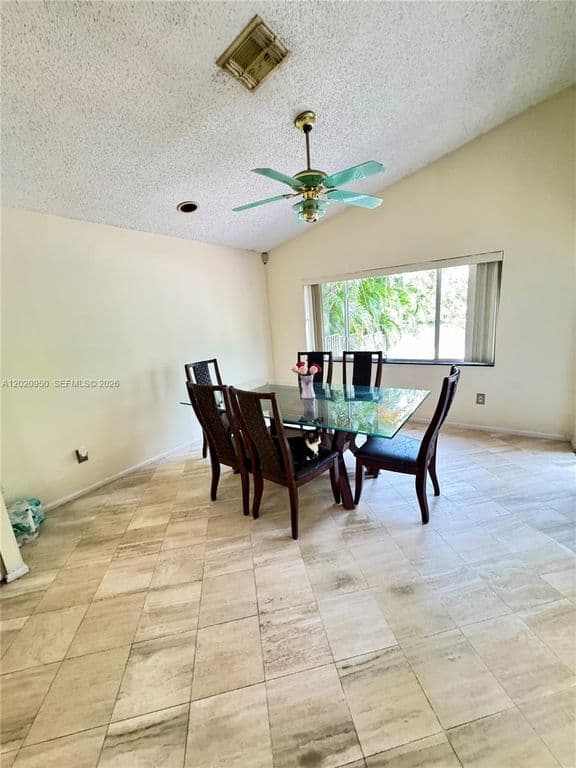 4-bedroom Single-Family Home — 131 SW 178th Way