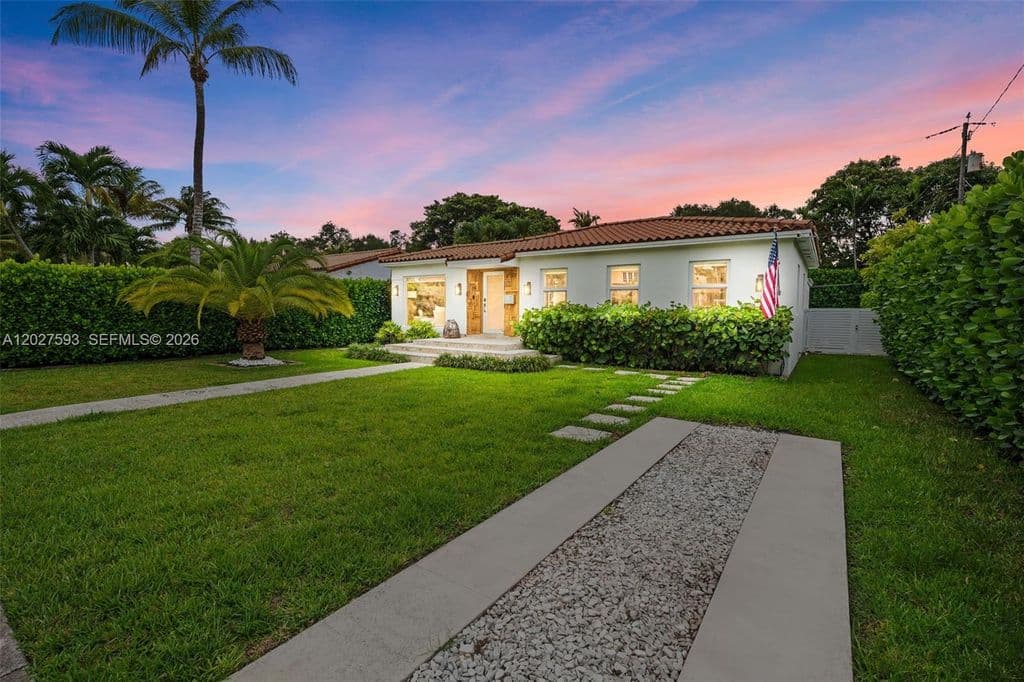 3-bedroom Single-Family Home — 39 Montilla Ave