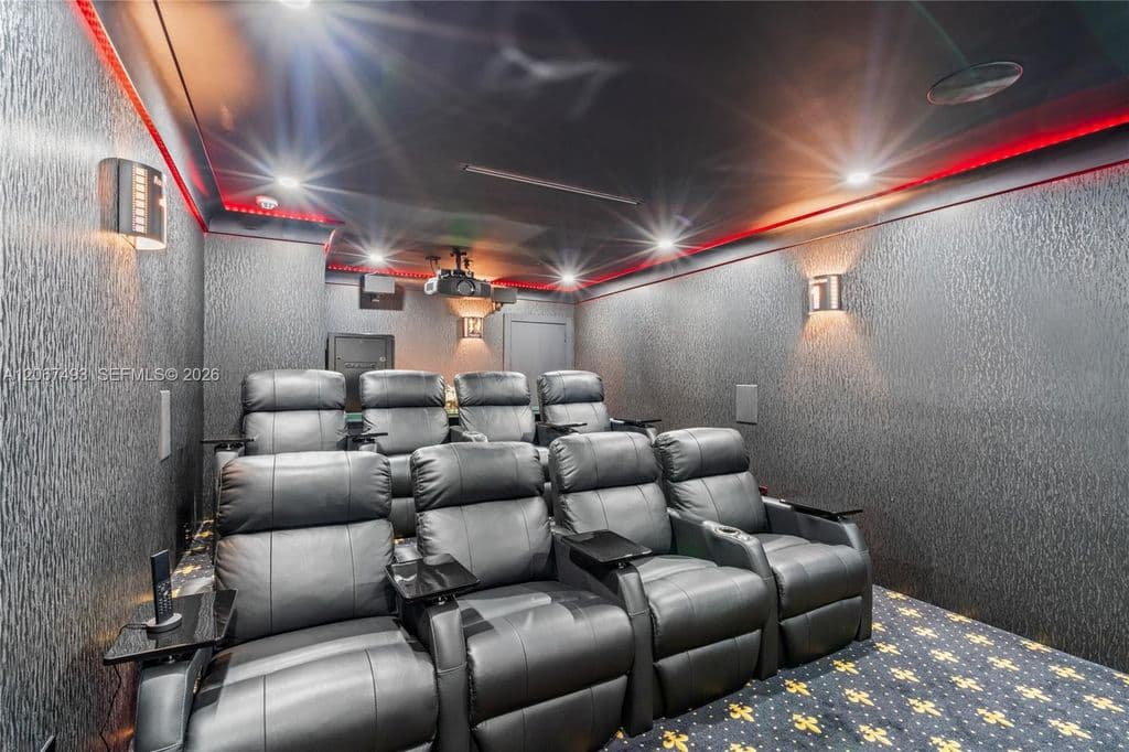 6+1 Müstakil ev — 5720 SW 128th St