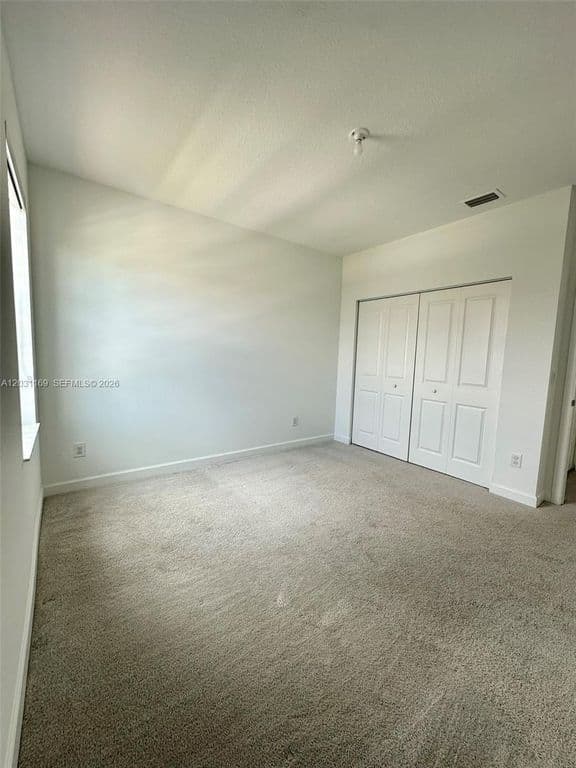 4-bedroom Single-Family Home — 3265 Dunning Dr