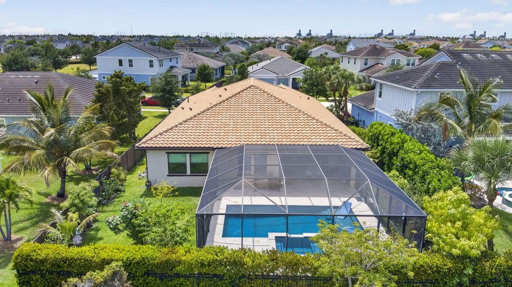 3+1 Müstakil ev — 1010 Sweetgrass Street