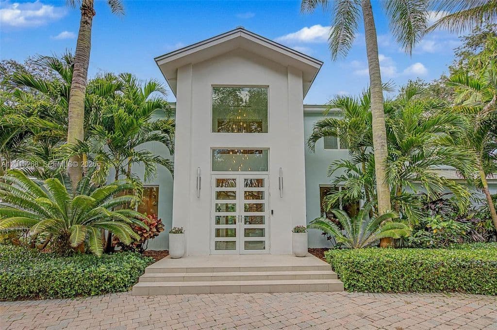 5+1 Müstakil ev — 5790 SW 96th St