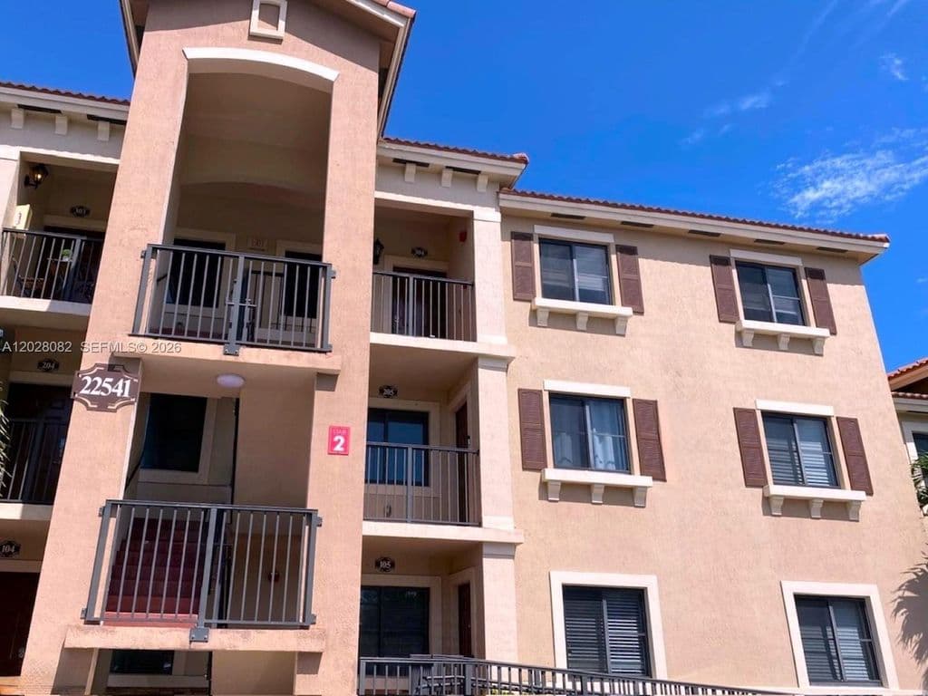 2-bedroom Condo — 22541 SW 88th Pl Unit 105-6