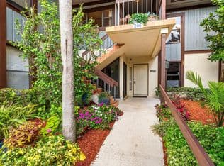3+1 Condo — 13329 Polo Club Road #206, Wellington, 33414