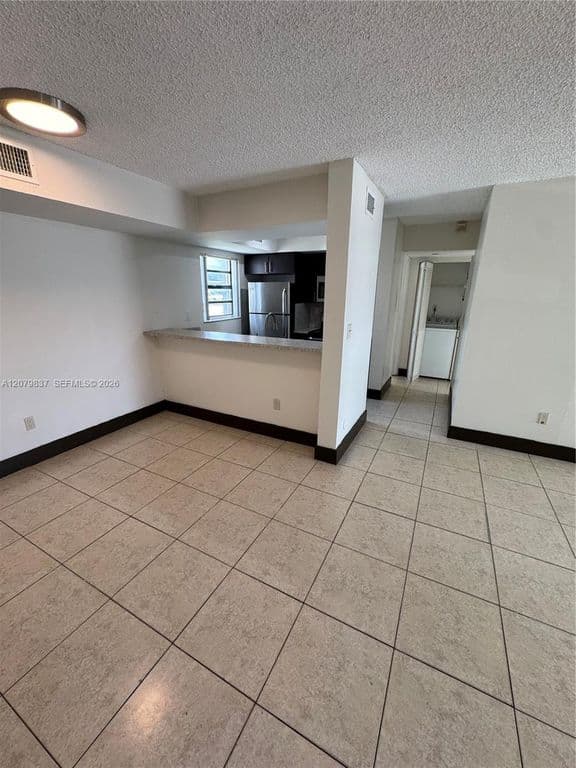 2-bedroom Condo — 18224 Mediterranean Blvd #217