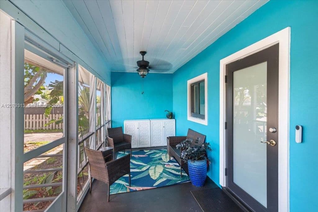3-bedroom Single-Family Home — 2434 Lincoln St