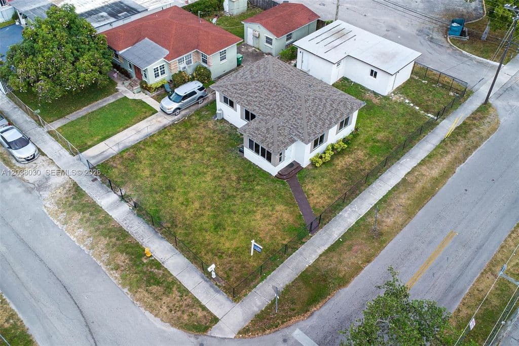 3-bedroom Single-Family Home — 2501 NW 55th Ter