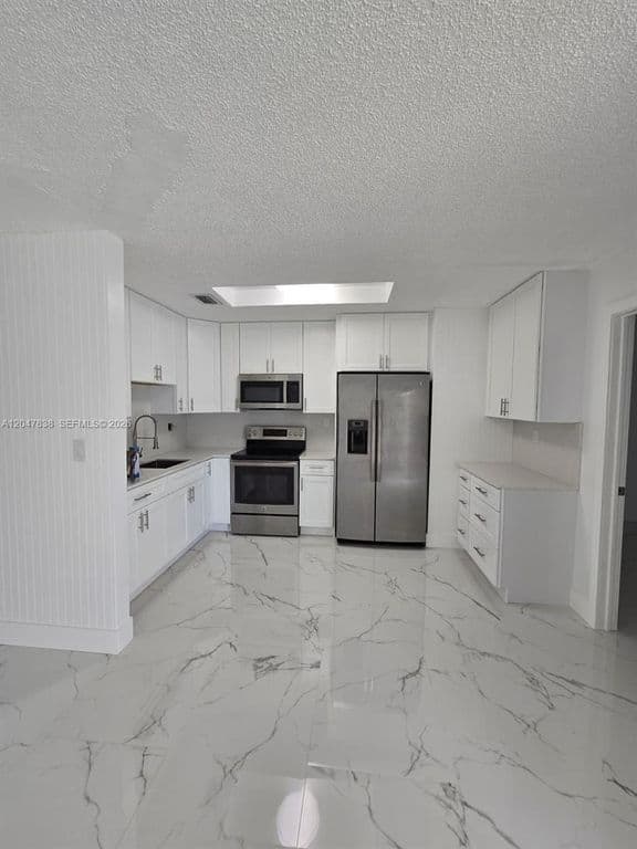 6-bedroom Single-Family Home — 13470 SW 24th St